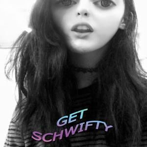 Meet your Posher, Kenzie